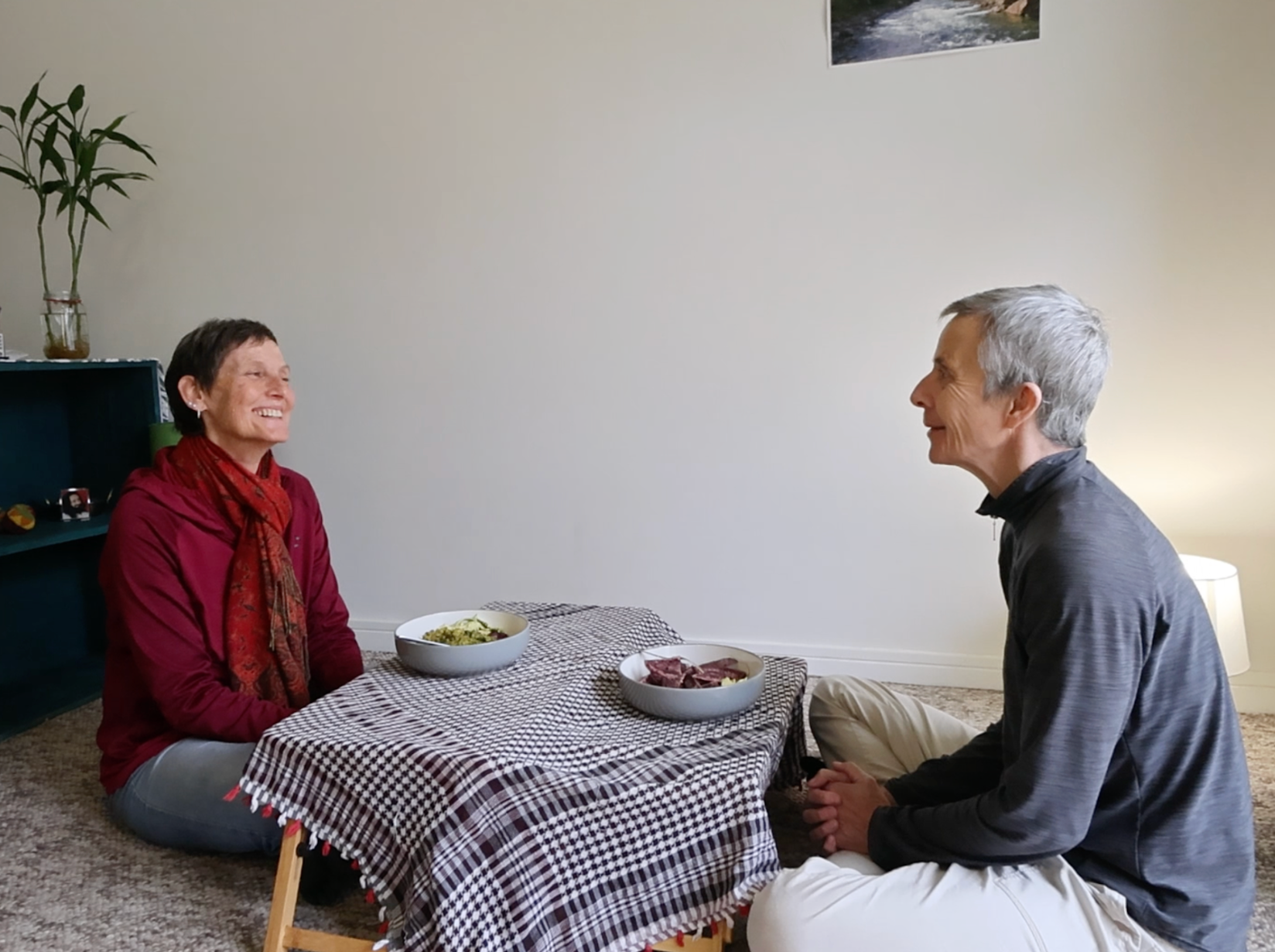 Vor vier Jahren haben wir beschlossen, auf Möbel zu verzichten.